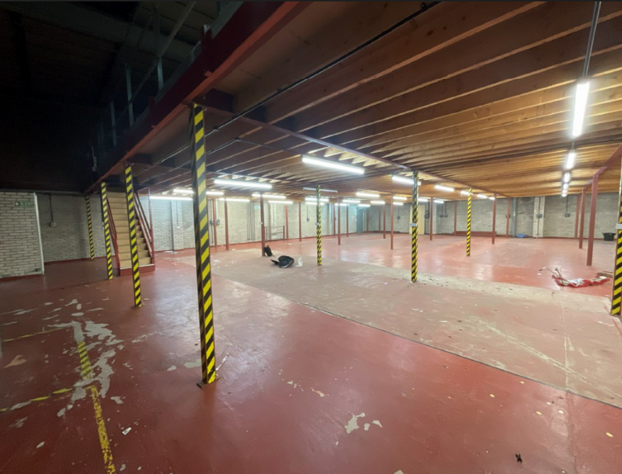 Commercial mezzanine floor and supporting steelwork assessed for load capacity by New World Structural Solutions